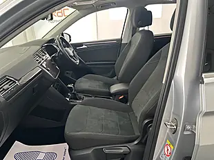 Used 2021 Volkswagen Tiguan Elegance Silver - Interior and Exterior details 19