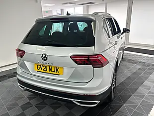 Used 2021 Volkswagen Tiguan Elegance Silver - Interior and Exterior details 5