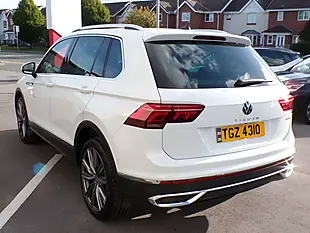 Used 2021 Volkswagen Tiguan Elegance White - Interior and Exterior details 8