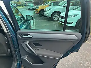 Used 2021 Volkswagen Tiguan Life Blue - Interior and Exterior details 14