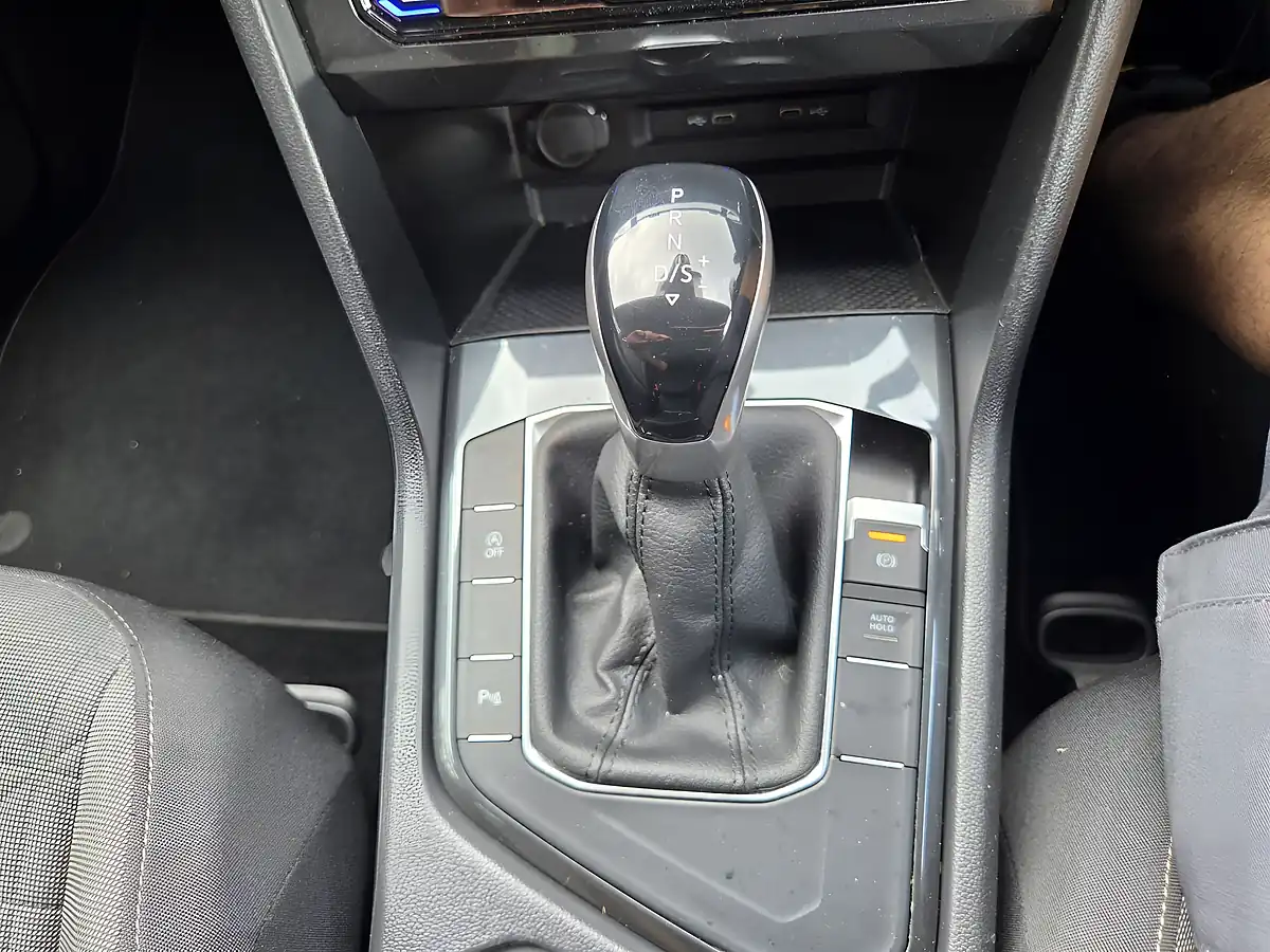 Used 2021 Volkswagen Tiguan Life Grey - Interior and Exterior details 14
