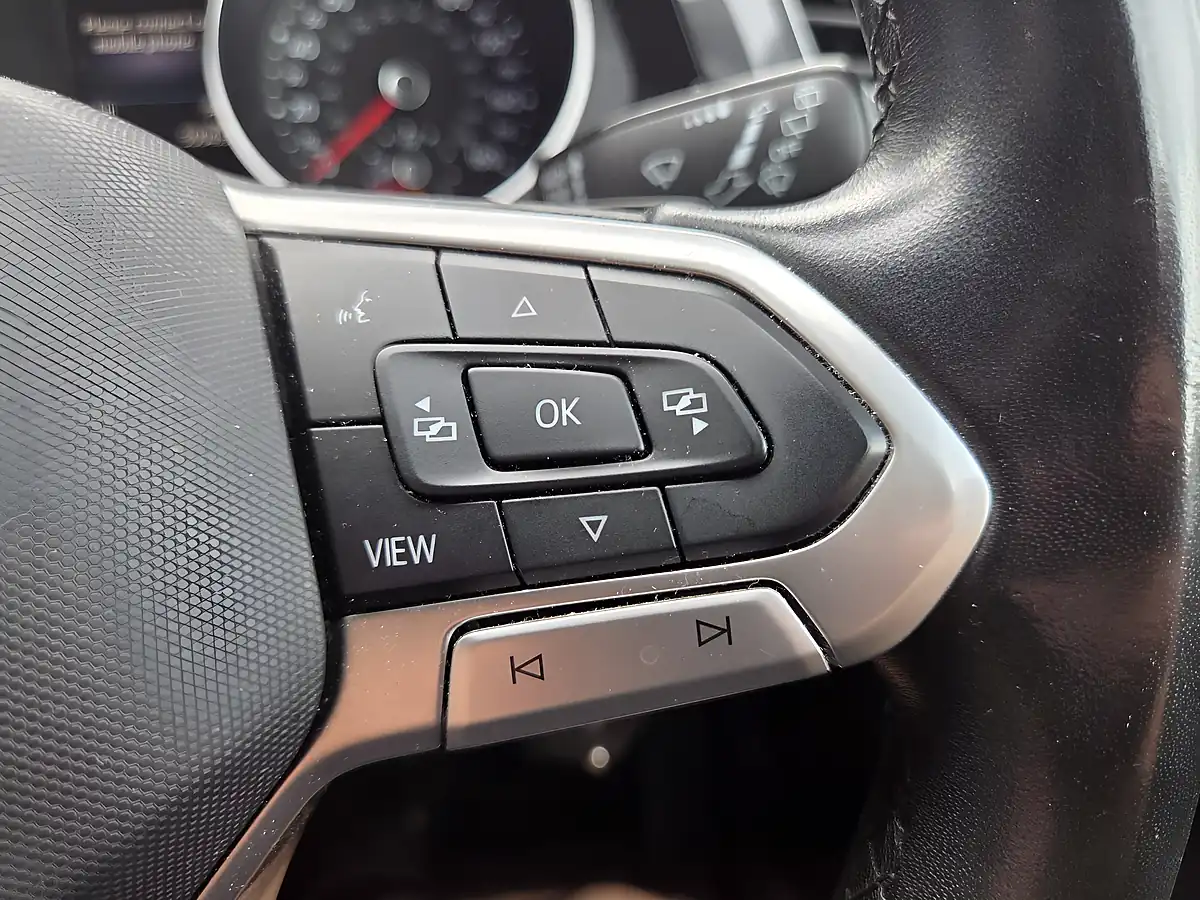 Used 2021 Volkswagen Tiguan Life Grey - Interior and Exterior details 16