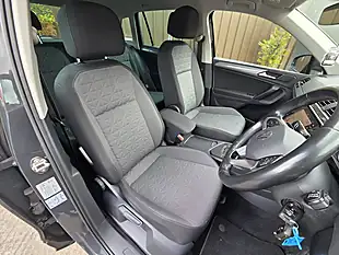 Used 2021 Volkswagen Tiguan Life Grey - Interior and Exterior details 6