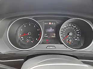Used 2021 Volkswagen Tiguan Life Grey - Interior and Exterior details 9