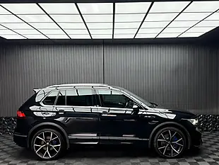 Used 2021 Volkswagen Tiguan R Black - Interior and Exterior details 11