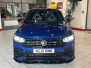 Used 2021 Volkswagen Tiguan R Blue - Interior and Exterior details 5