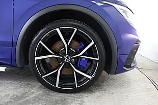 Used 2021 Volkswagen Tiguan R Blue - Interior and Exterior details 14