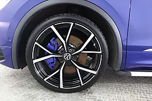 Used 2021 Volkswagen Tiguan R Blue - Interior and Exterior details 16