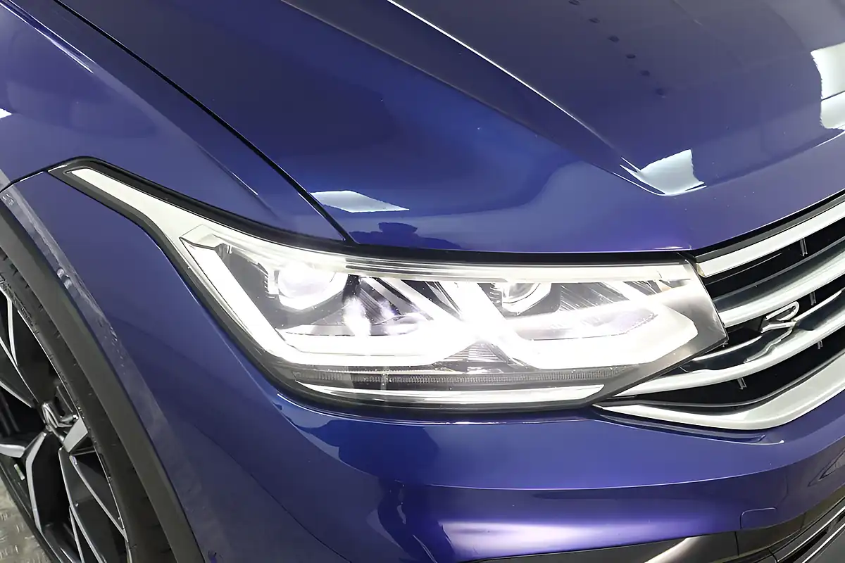 Used 2021 Volkswagen Tiguan R Blue - Interior and Exterior details 20