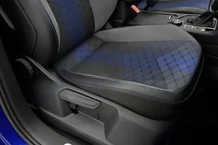 Used 2021 Volkswagen Tiguan R Blue - Interior and Exterior details 5