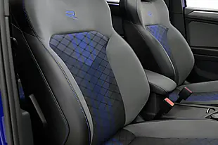 Used 2021 Volkswagen Tiguan R Blue - Interior and Exterior details 6