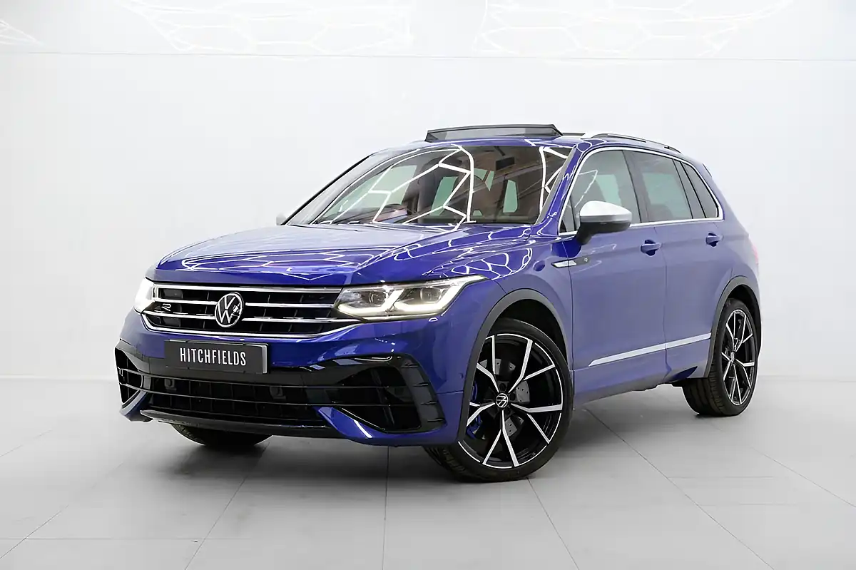 Used 2021 Volkswagen Tiguan R Blue - Interior and Exterior details 9