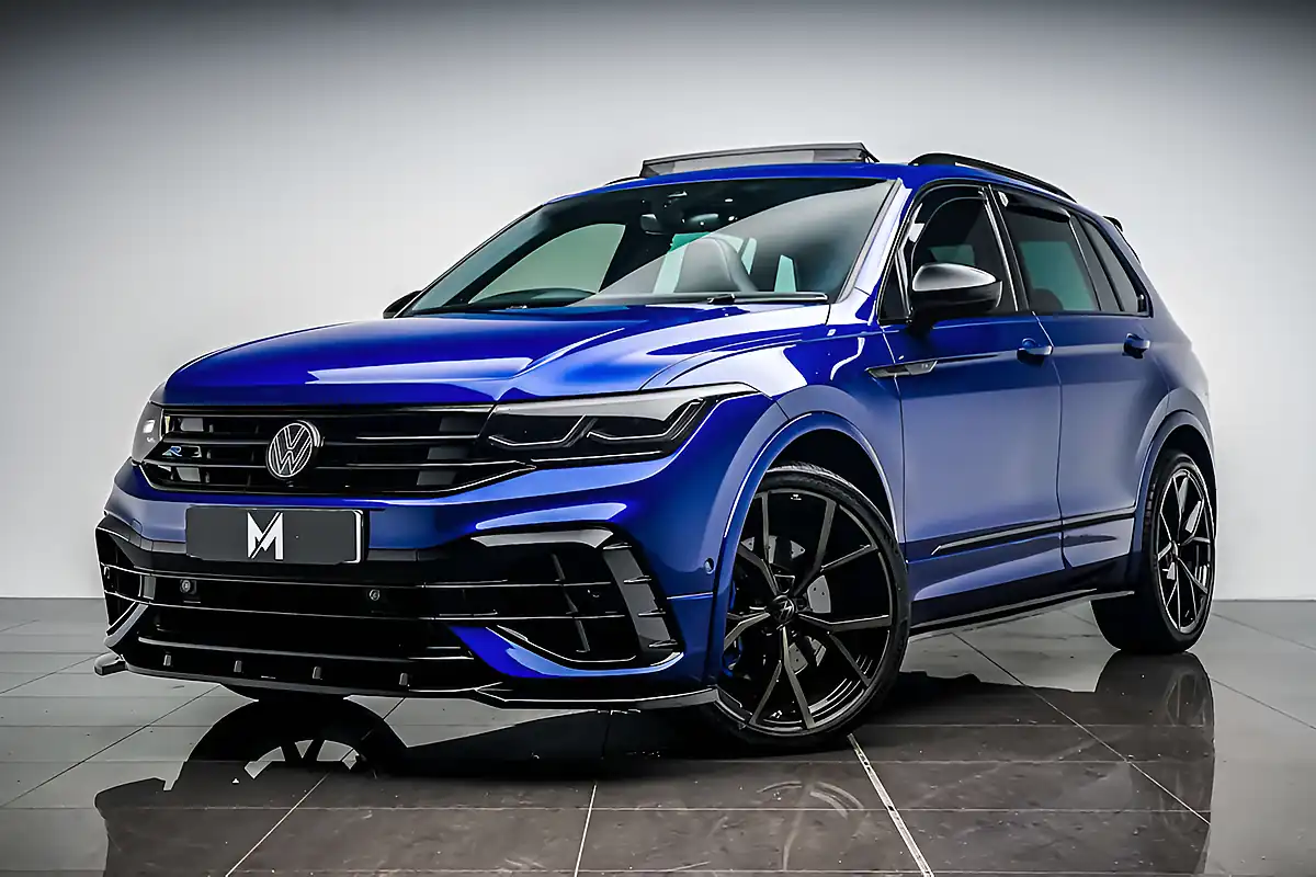 Used 2021 Volkswagen Tiguan R Lapiz Blue - Interior and Exterior details 4
