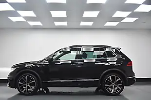 Used 2021 Volkswagen Tiguan R-Line Black - Interior and Exterior details 2