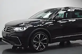 Used 2021 Volkswagen Tiguan R-Line Black - Interior and Exterior details 3