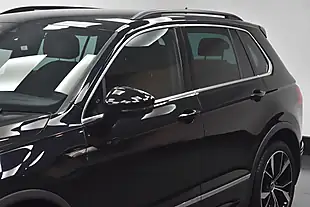 Used 2021 Volkswagen Tiguan R-Line Black - Interior and Exterior details 6