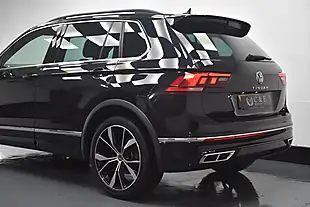 Used 2021 Volkswagen Tiguan R-Line Black - Interior and Exterior details 9
