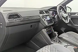 Used 2021 Volkswagen Tiguan R-Line Black - Interior and Exterior details 17