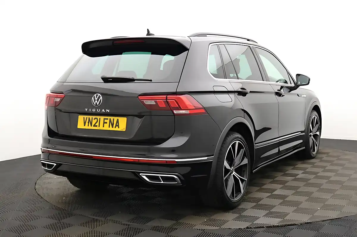 Used 2021 Volkswagen Tiguan R-Line Black - Interior and Exterior details 3