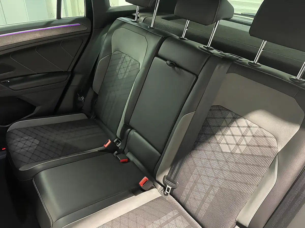 Used 2021 Volkswagen Tiguan R-Line Black - Interior and Exterior details 18