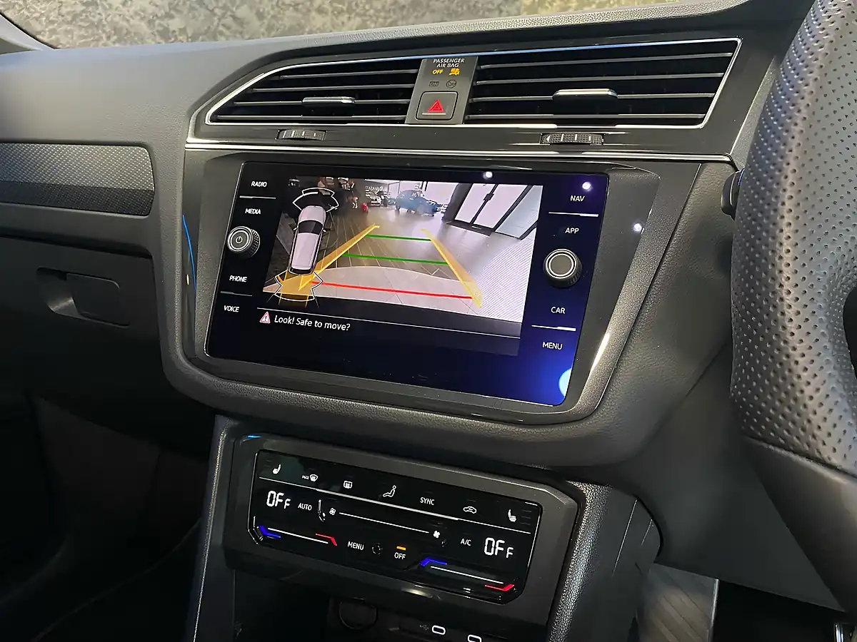 Used 2021 Volkswagen Tiguan R-Line Black - Interior and Exterior details 16