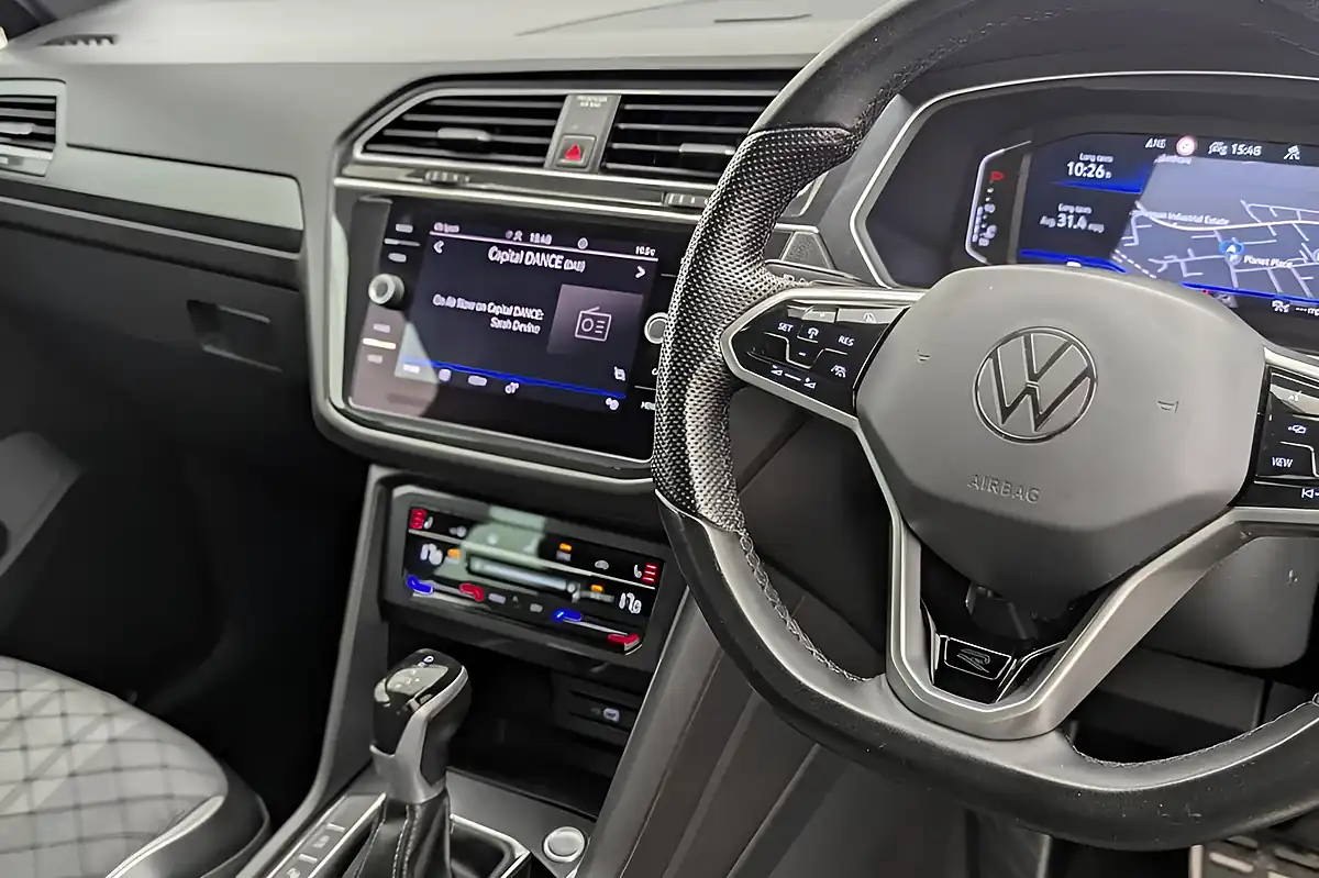 Used 2021 Volkswagen Tiguan R-Line Black - Interior and Exterior details 15