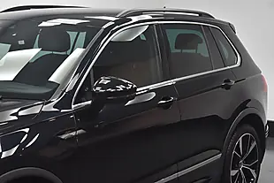 Used 2021 Volkswagen Tiguan R-Line Black - Interior and Exterior details 8