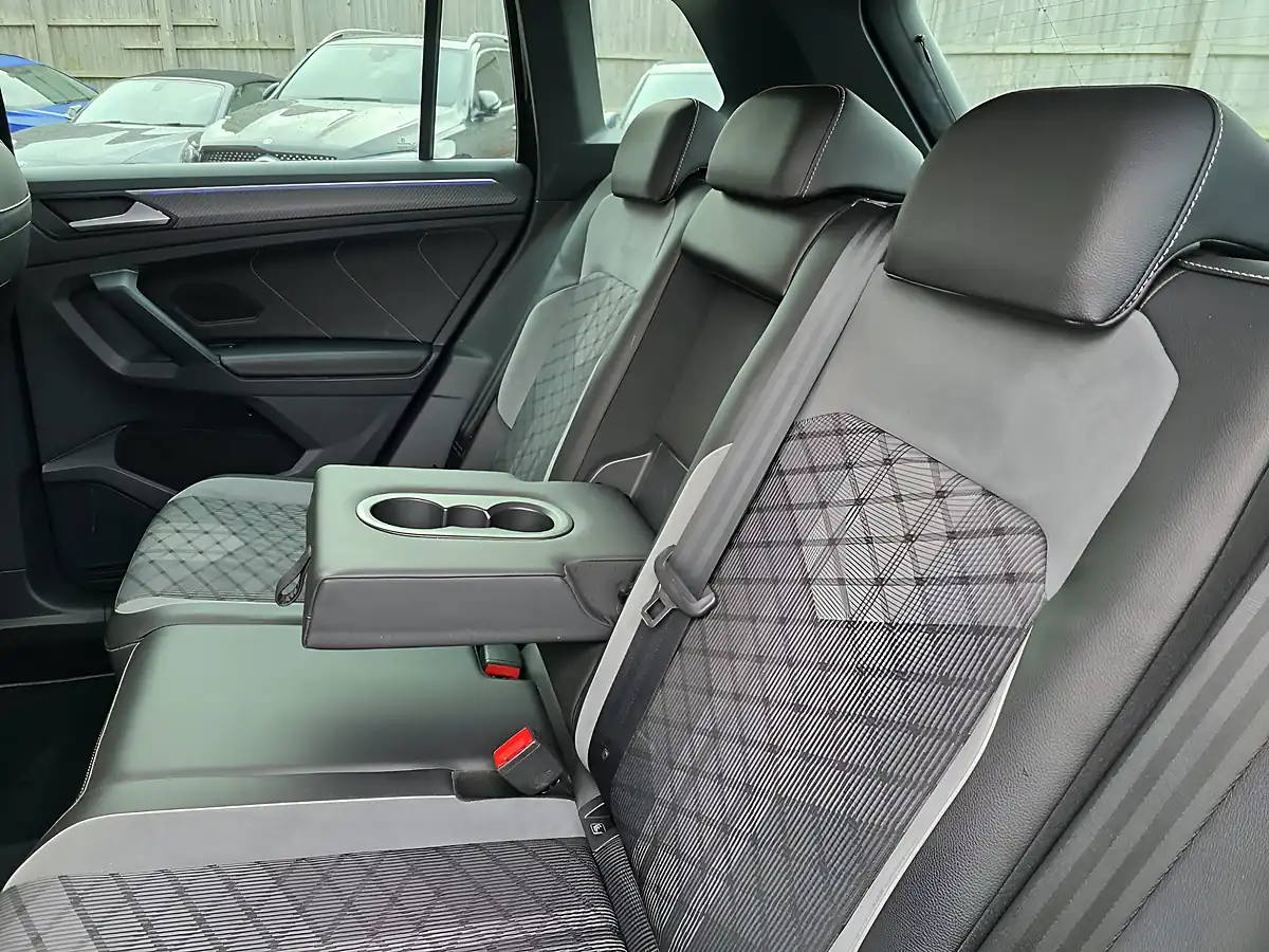 Used 2021 Volkswagen Tiguan R-Line Black - Interior and Exterior details 18
