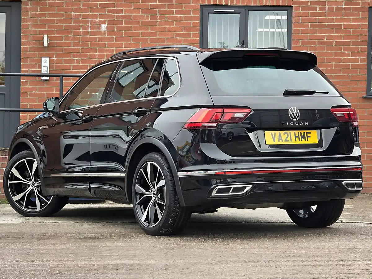 Used 2021 Volkswagen Tiguan R-Line Black - Interior and Exterior details 2