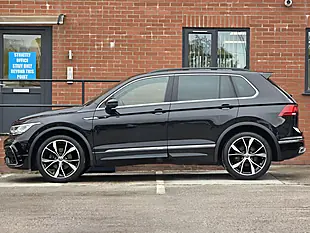 Used 2021 Volkswagen Tiguan R-Line Black - Interior and Exterior details 9