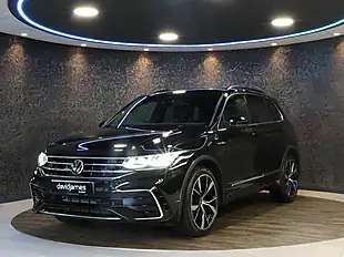 Used 2021 Volkswagen Tiguan R-Line Deep Black - Interior and Exterior details 4