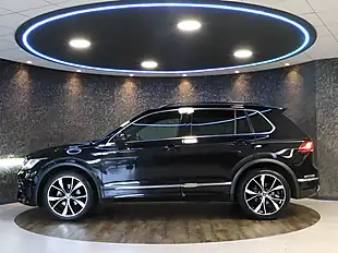 Used 2021 Volkswagen Tiguan R-Line Deep Black - Interior and Exterior details 5