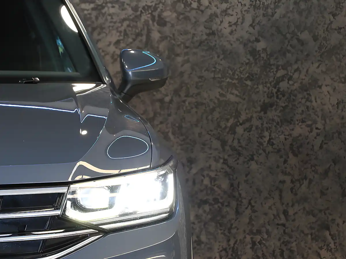 Used 2021 Volkswagen Tiguan R-Line Grey - Interior and Exterior details 11