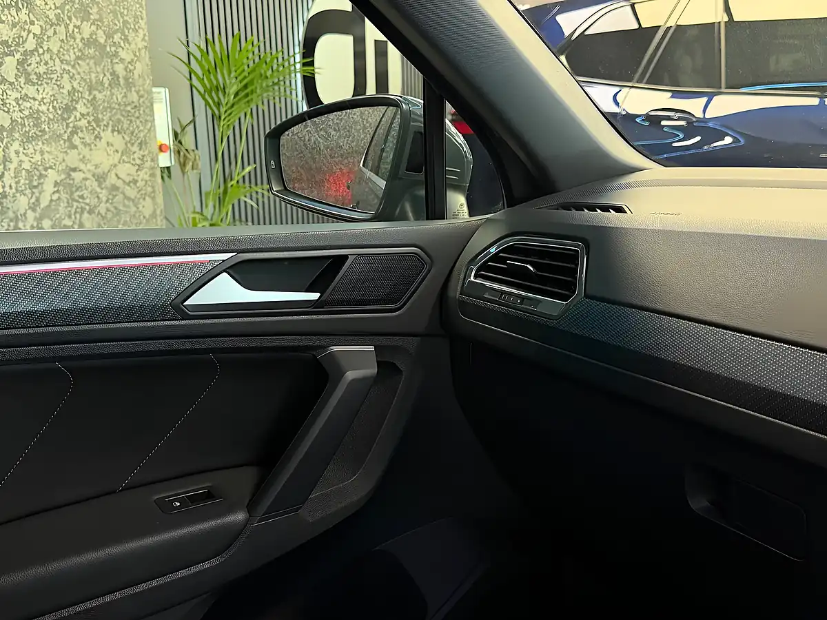 Used 2021 Volkswagen Tiguan R-Line Grey - Interior and Exterior details 18