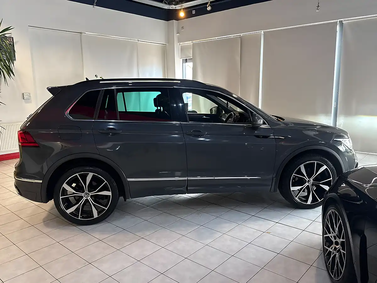 Used 2021 Volkswagen Tiguan R-Line Grey - Interior and Exterior details 13