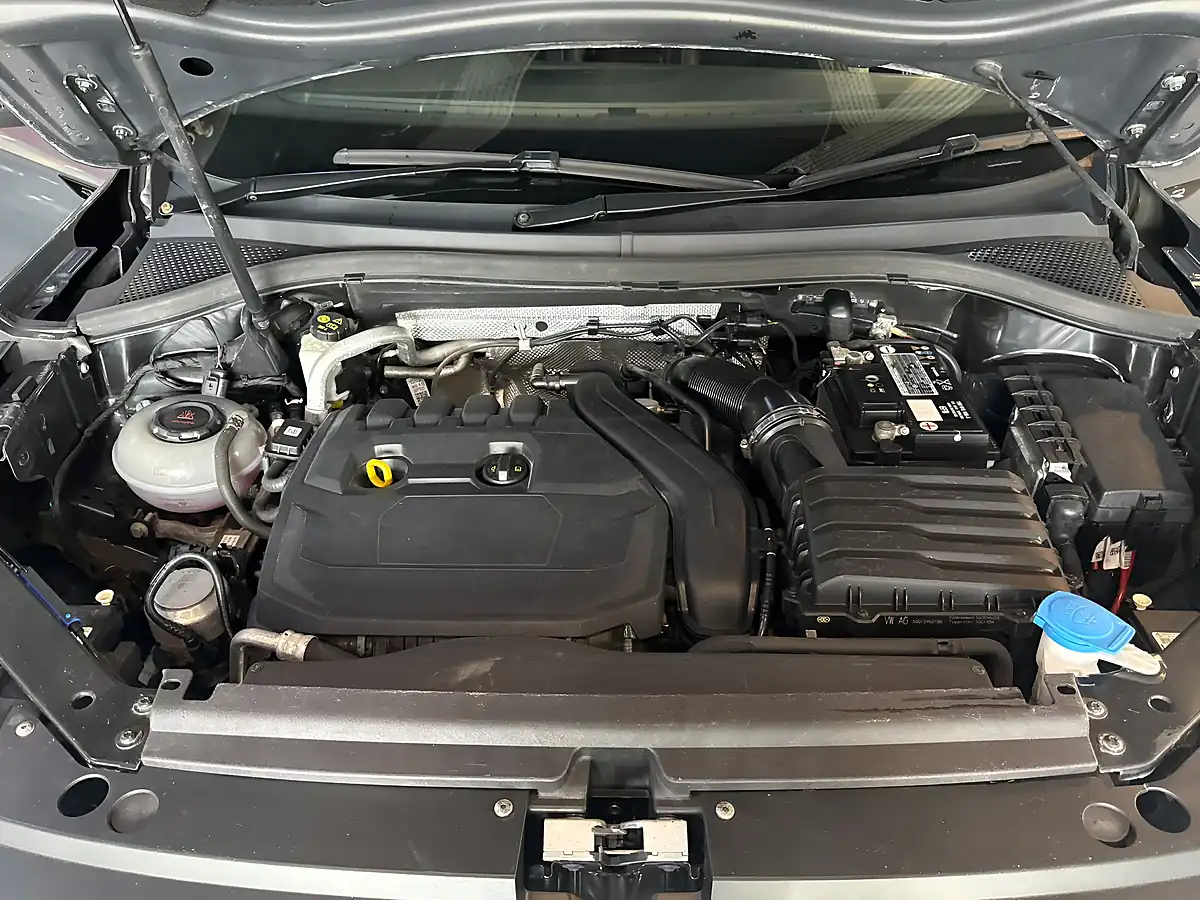 Used 2021 Volkswagen Tiguan R-Line Grey - Interior and Exterior details 20