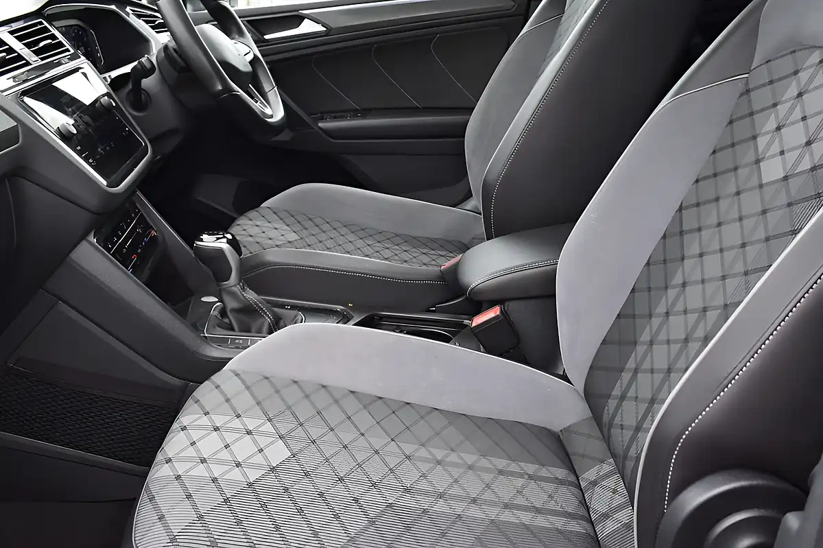 Used 2021 Volkswagen Tiguan R-Line Grey - Interior and Exterior details 10