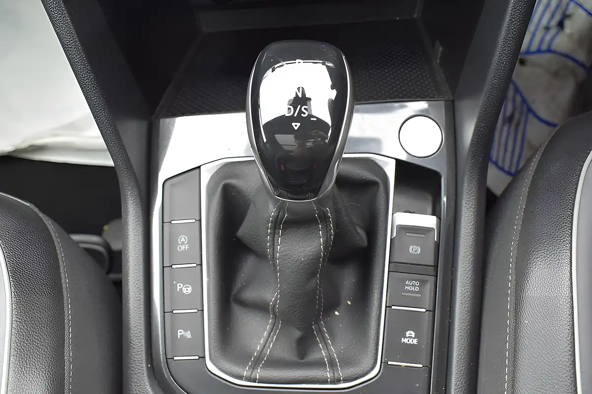Used 2021 Volkswagen Tiguan R-Line Grey - Interior and Exterior details 19