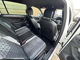 Used 2021 Volkswagen Tiguan R-Line Oryx White - Interior and Exterior details 15
