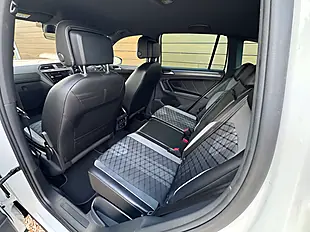 Used 2021 Volkswagen Tiguan R-Line Oryx White - Interior and Exterior details 20