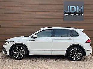 Used 2021 Volkswagen Tiguan R-Line Oryx White - Interior and Exterior details 7