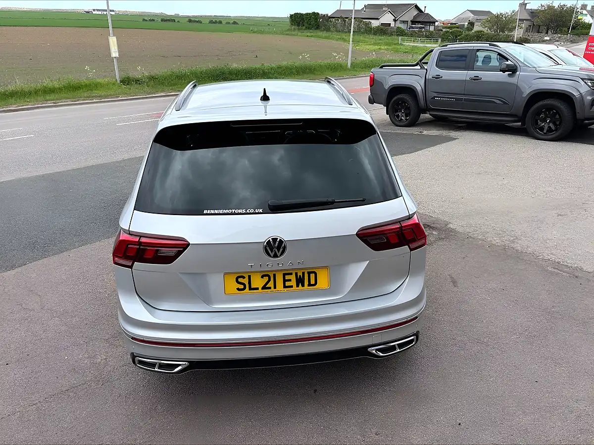 Used 2021 Volkswagen Tiguan R-Line Silver - Interior and Exterior details 13