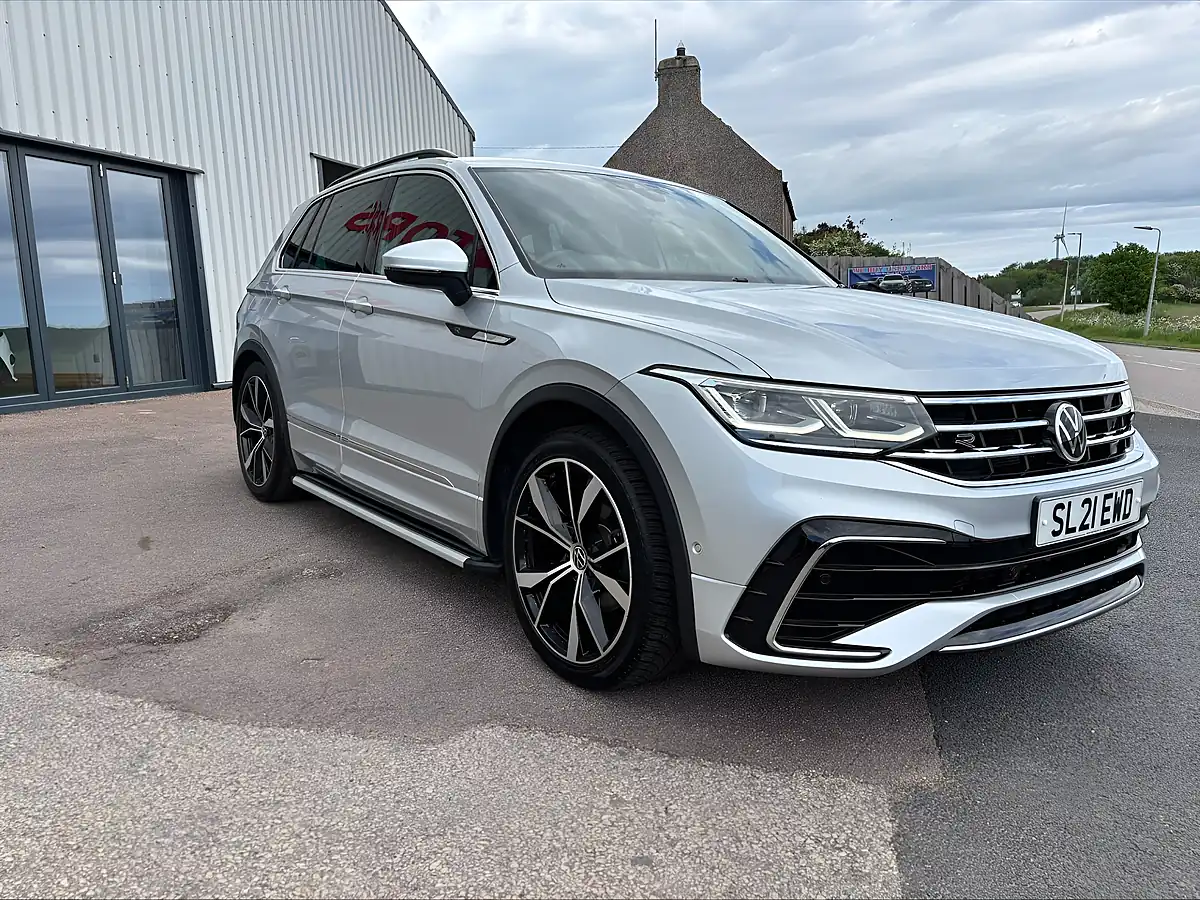 Used 2021 Volkswagen Tiguan R-Line Silver - Interior and Exterior details 2