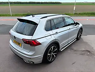 Used 2021 Volkswagen Tiguan R-Line Silver - Interior and Exterior details 4