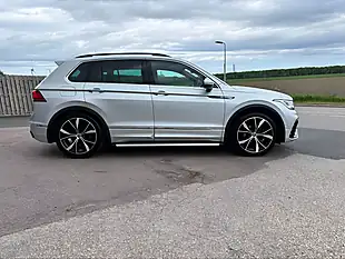 Used 2021 Volkswagen Tiguan R-Line Silver - Interior and Exterior details 9