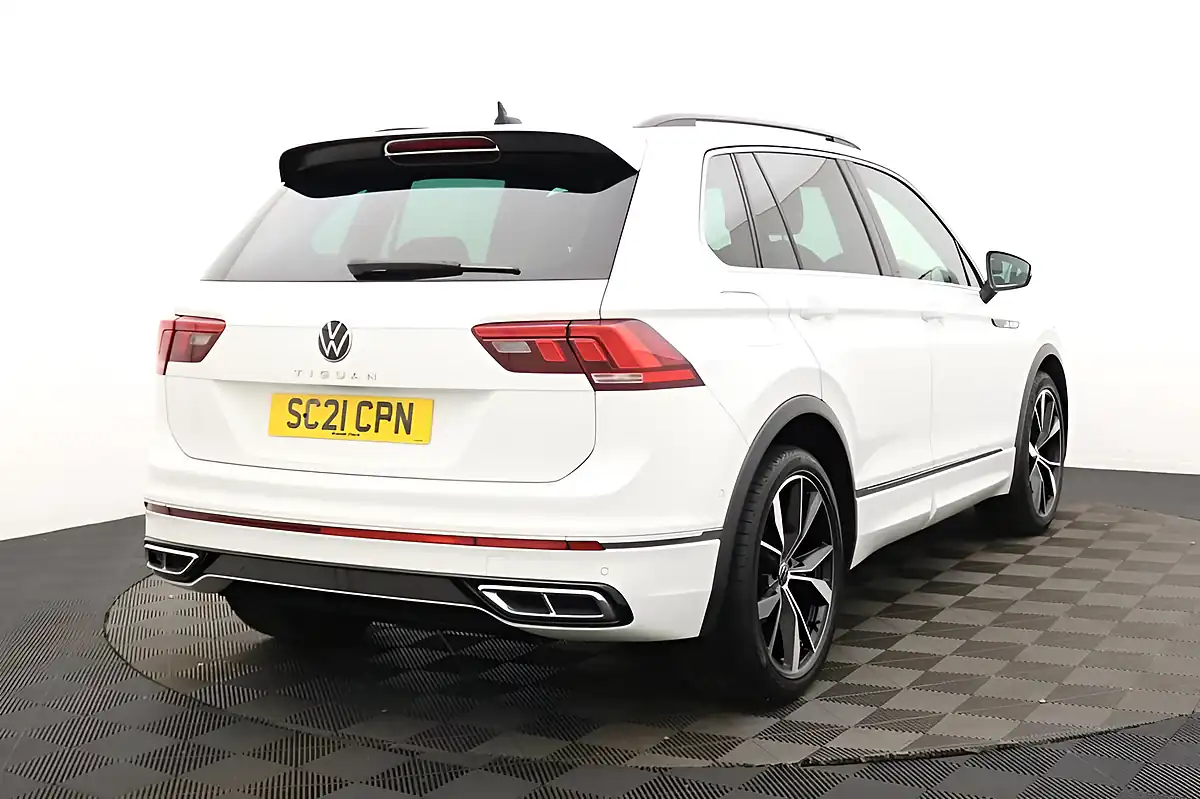 Used 2021 Volkswagen Tiguan R-Line White - Interior and Exterior details 3