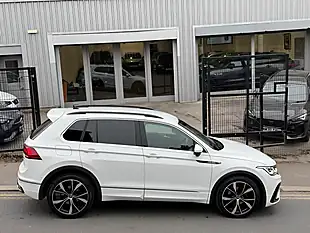 Used 2021 Volkswagen Tiguan R-Line White - Interior and Exterior details 14