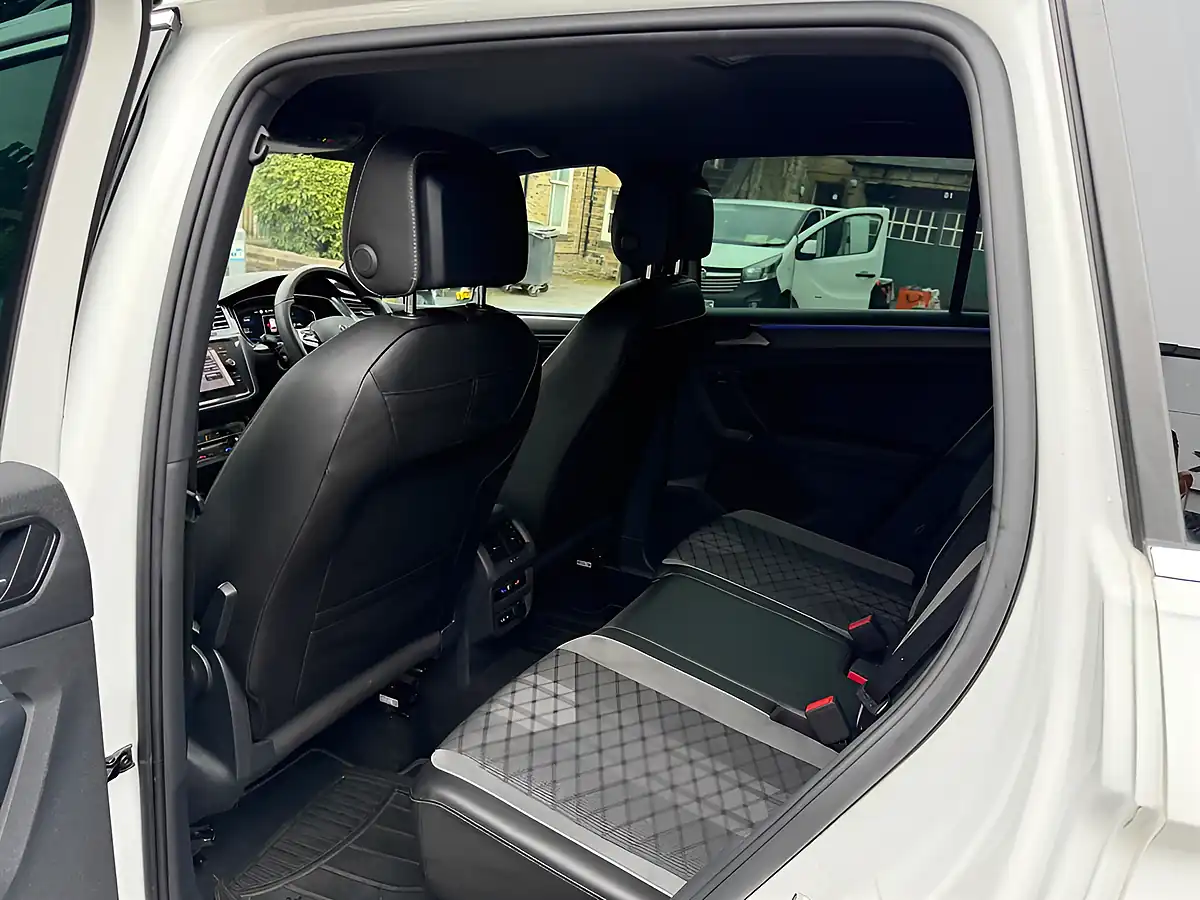 Used 2021 Volkswagen Tiguan R-Line White - Interior and Exterior details 19