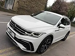Used 2021 Volkswagen Tiguan R-Line White - Interior and Exterior details 3