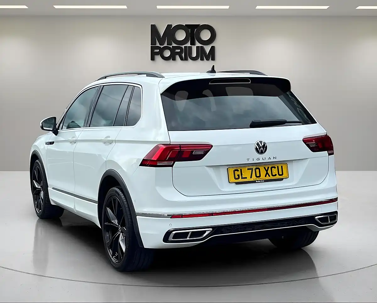 Used 2021 Volkswagen Tiguan R-Line White - Interior and Exterior details 6